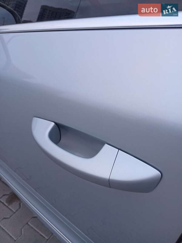 Лифтбек Skoda Superb 2013 в Киеве