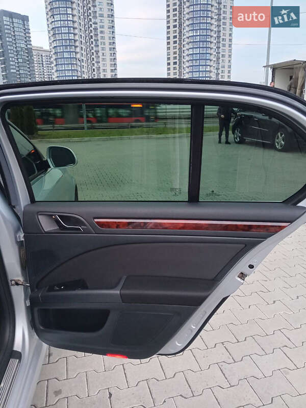 Лифтбек Skoda Superb 2013 в Киеве