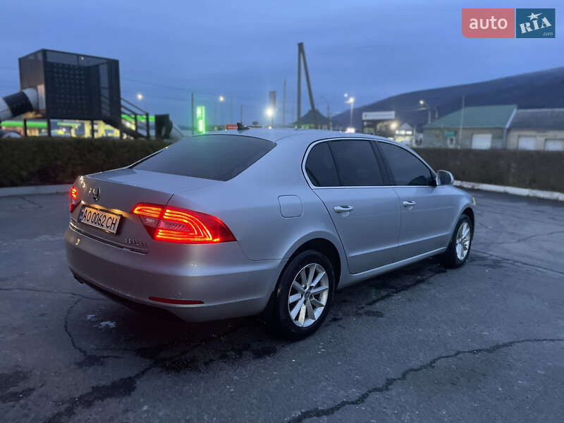Ліфтбек Skoda Superb 2014 в Виноградові фото 5 Ліфтбек Skoda Superb 2014 в Виноградові