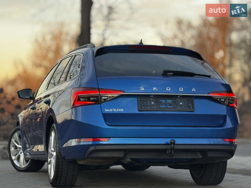 Універсал Skoda Superb 2022 в Дрогобичі