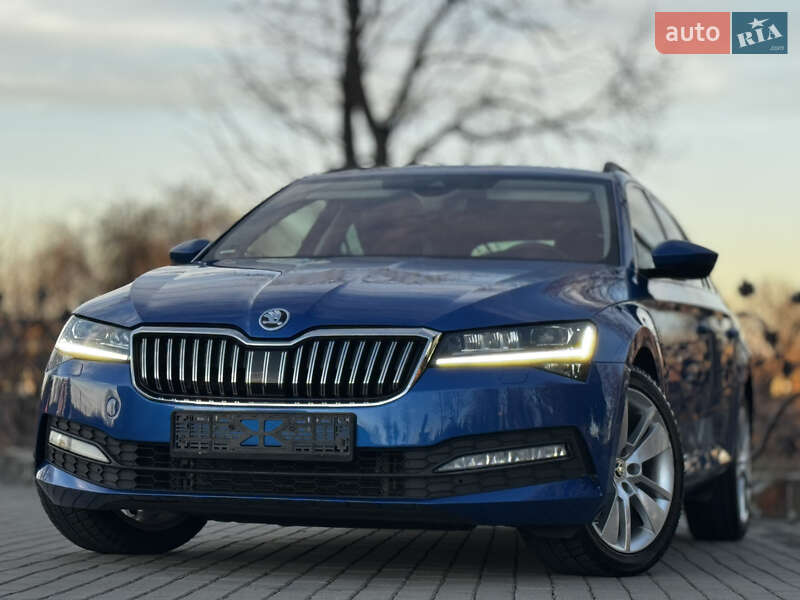 Універсал Skoda Superb 2022 в Дрогобичі