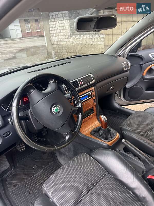 Ліфтбек Skoda Superb 2007 в Києві