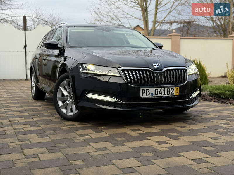 Универсал Skoda Superb 2021 в Мукачево
