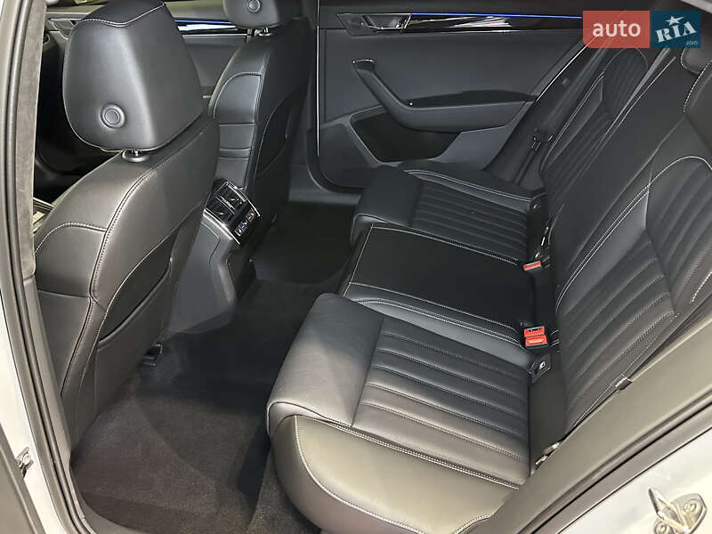 Ліфтбек Skoda Superb 2021 в Києві