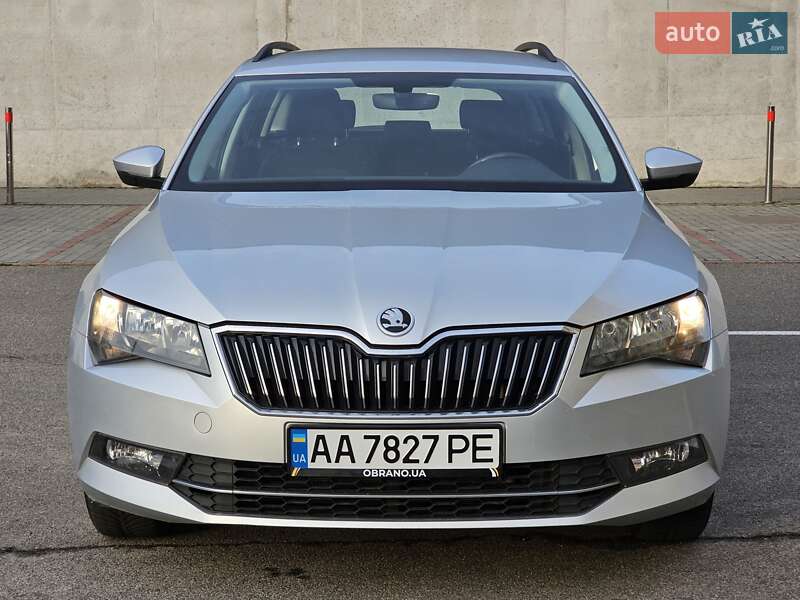Універсал Skoda Superb 2016 в Києві фото 8 Універсал Skoda Superb 2016 в Києві