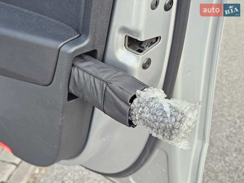 Універсал Skoda Superb 2016 в Києві фото 52 Універсал Skoda Superb 2016 в Києві