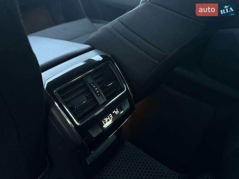 Универсал Skoda Superb 2017 в Днепре