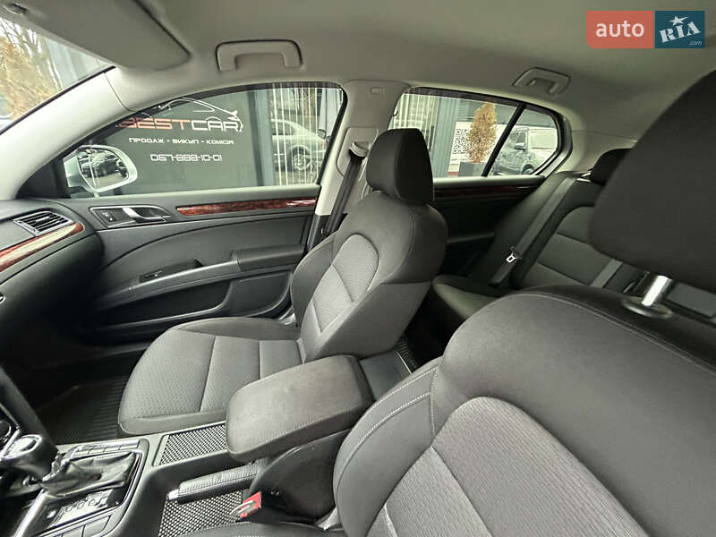 Ліфтбек Skoda Superb 2013 в Вінниці