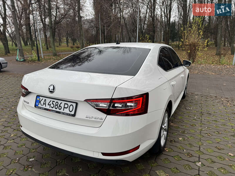 Ліфтбек Skoda Superb 2018 в Києві