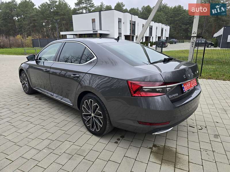 Лифтбек Skoda Superb 2021 в Ковеле
