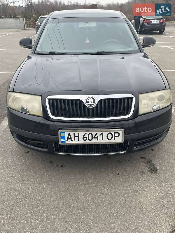 Ліфтбек Skoda Superb 2007 в Ірпені