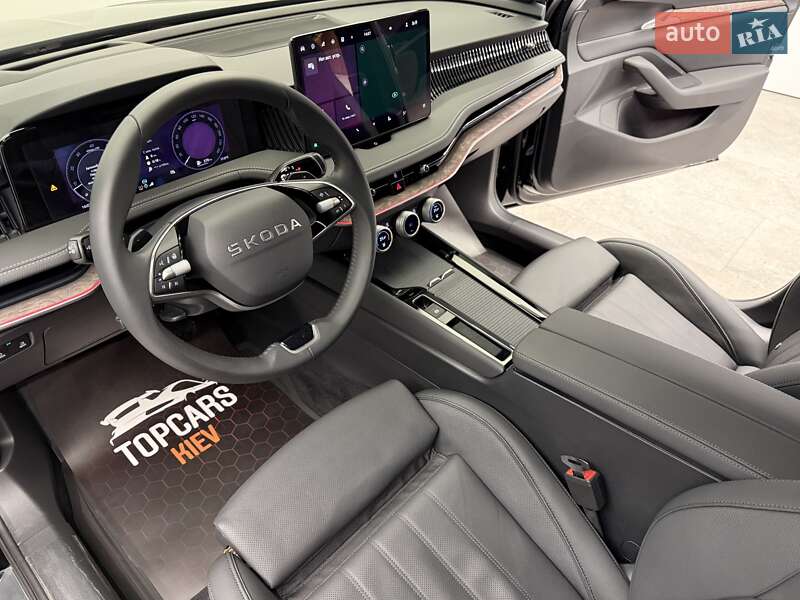 Лифтбек Skoda Superb 2025 в Киеве