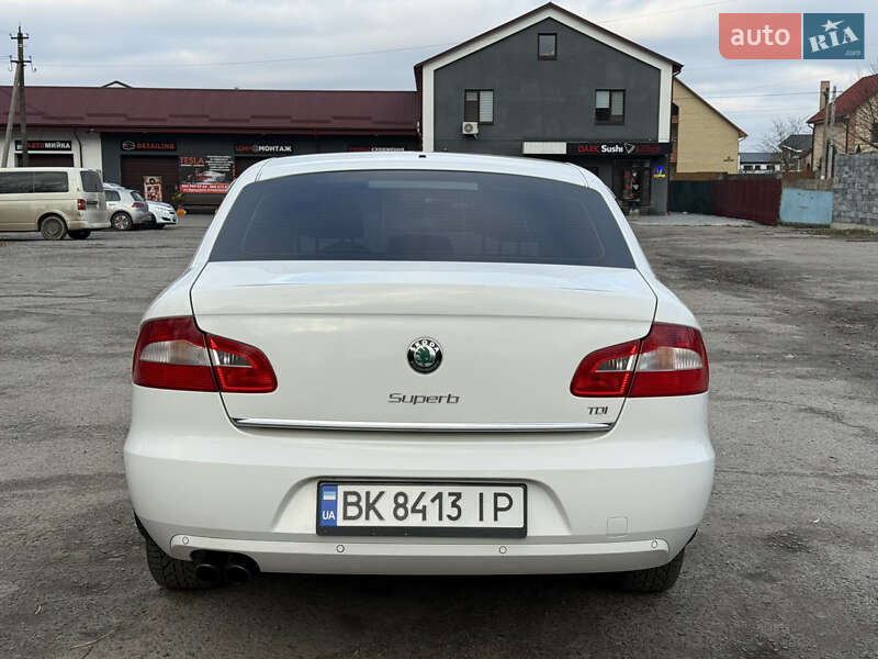 Ліфтбек Skoda Superb 2012 в Звягелі фото 38 Ліфтбек Skoda Superb 2012 в Звягелі
