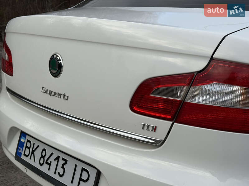 Ліфтбек Skoda Superb 2012 в Звягелі фото 42 Ліфтбек Skoda Superb 2012 в Звягелі