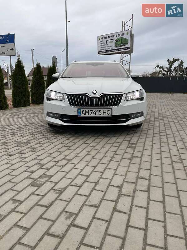 Універсал Skoda Superb 2018 в Білогородці