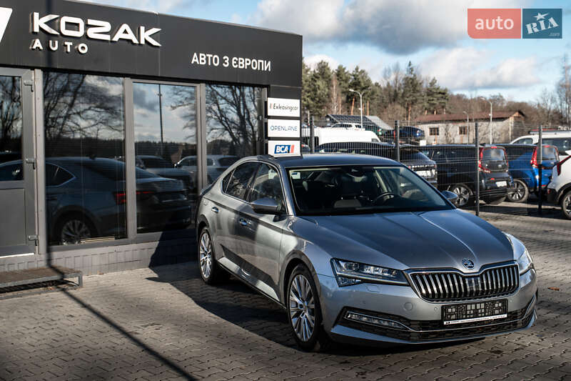 Ліфтбек Skoda Superb 2020 в Львові