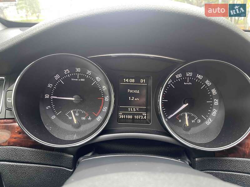 Универсал Skoda Superb 2011 в Ивано-Франковске фото 4 Универсал Skoda Superb 2011 в Ивано-Франковске