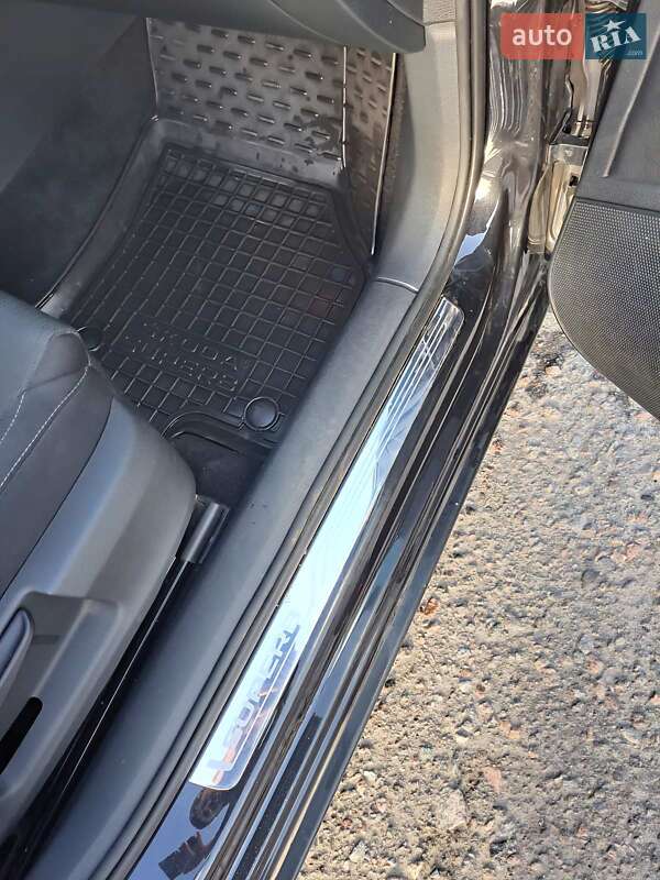 Лифтбек Skoda Superb 2015 в Сумах фото 14 Лифтбек Skoda Superb 2015 в Сумах