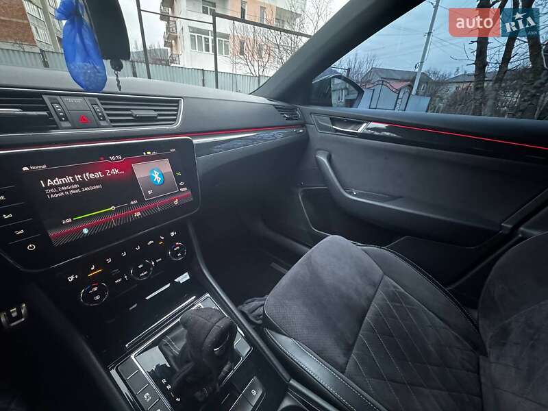 Універсал Skoda Superb 2018 в Сваляві
