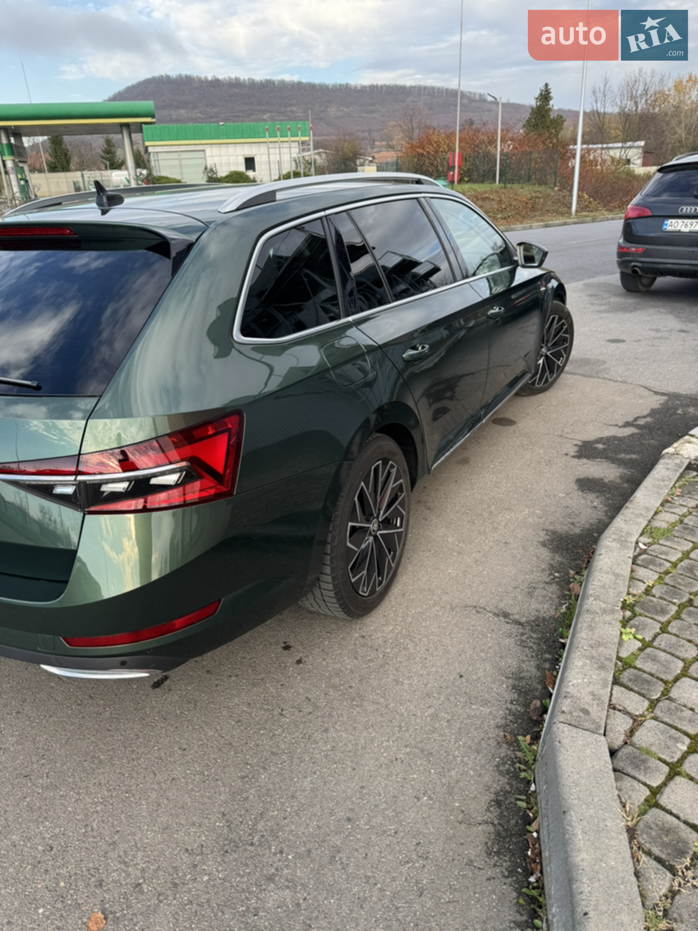 2020 Skoda Superb - мініатюра 3