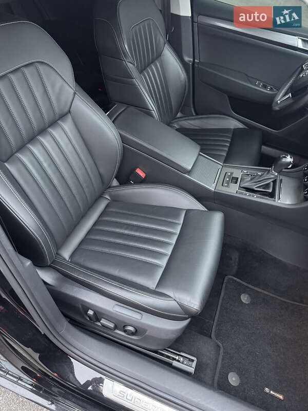 Универсал Skoda Superb 2020 в Киеве