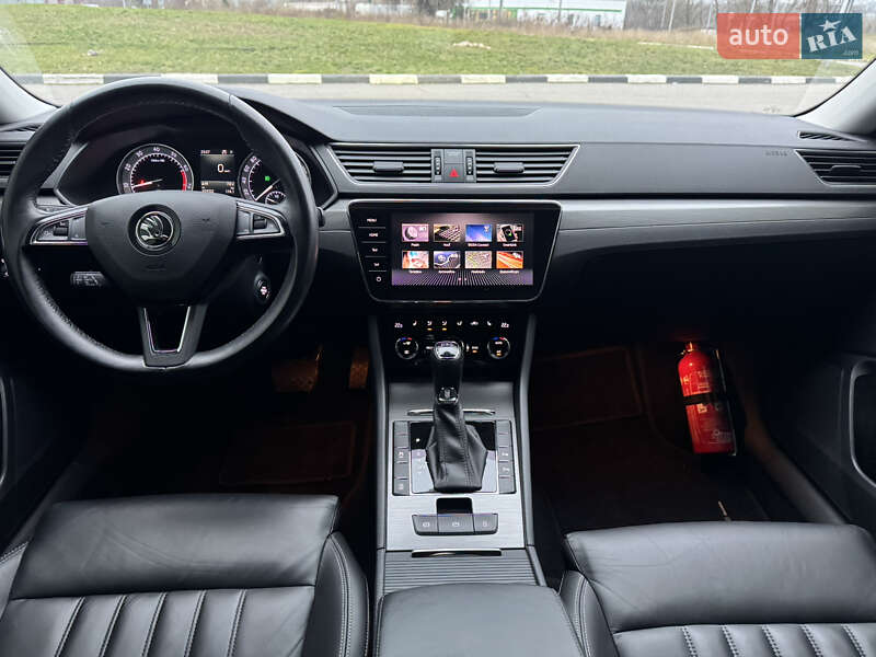Универсал Skoda Superb 2020 в Киеве