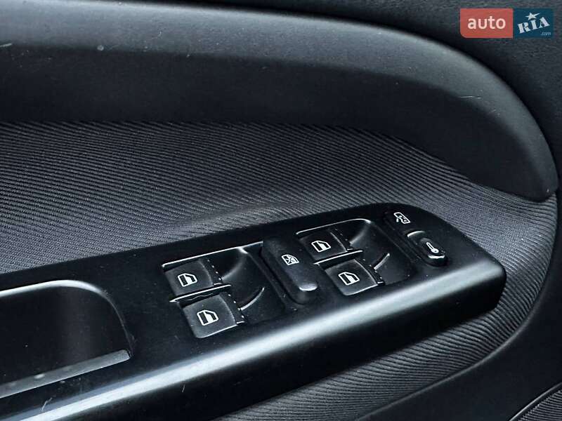 Лифтбек Skoda Superb 2006 в Харькове