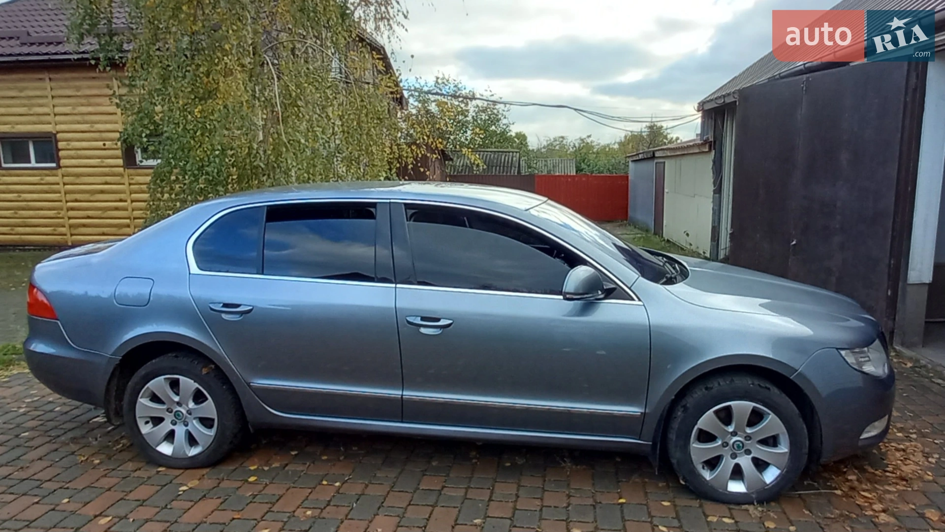 2011 Skoda Superb - мініатюра 9