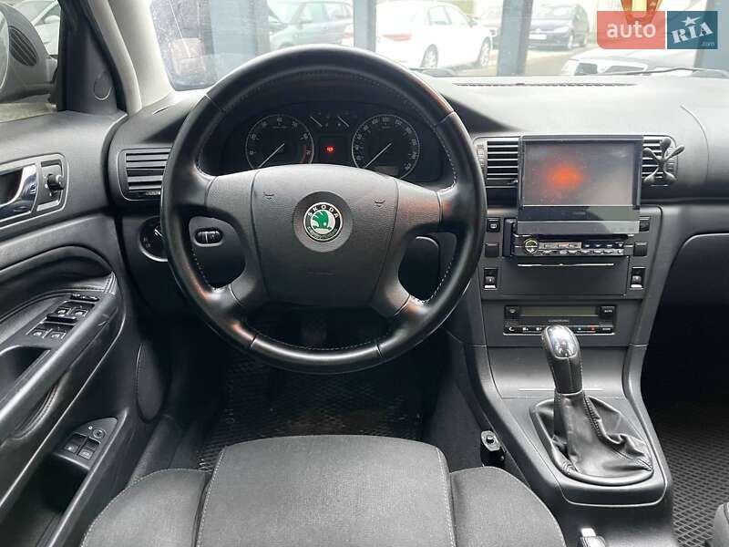 Ліфтбек Skoda Superb 2007 в Києві