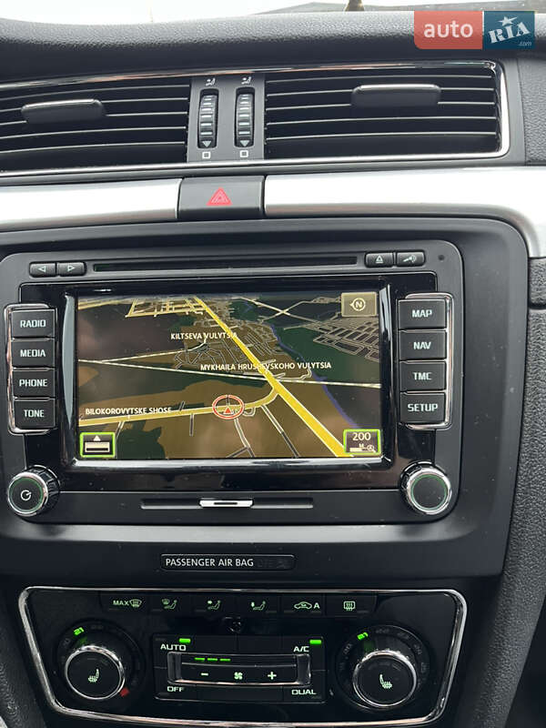 Универсал Skoda Superb 2014 в Коростене