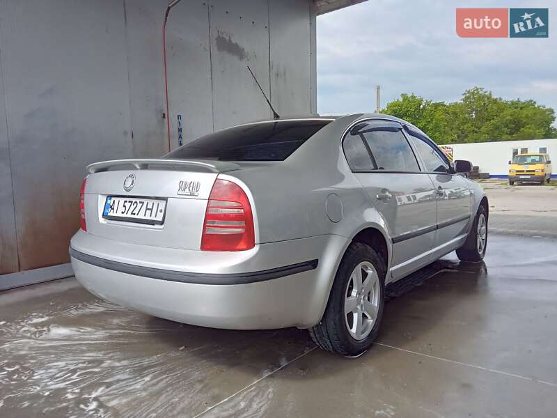 Ліфтбек Skoda Superb 2006 в Києві фото 3 Ліфтбек Skoda Superb 2006 в Києві