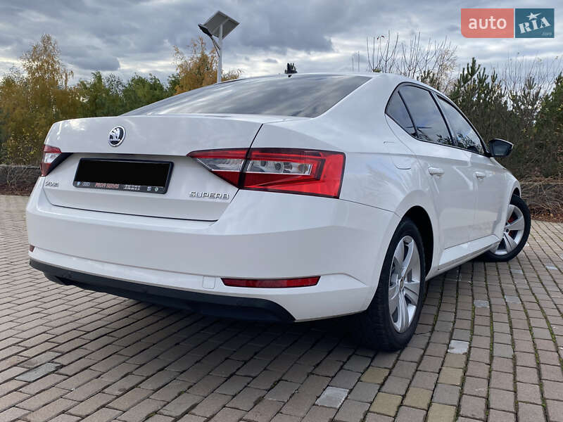 Ліфтбек Skoda Superb 2016 в Вінниці