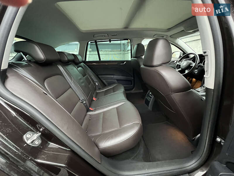 Универсал Skoda Superb 2014 в Киеве фото 28 Универсал Skoda Superb 2014 в Киеве