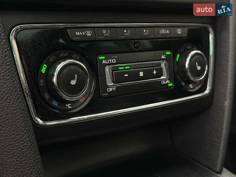 Универсал Skoda Superb 2012 в Ровно фото 37 Универсал Skoda Superb 2012 в Ровно