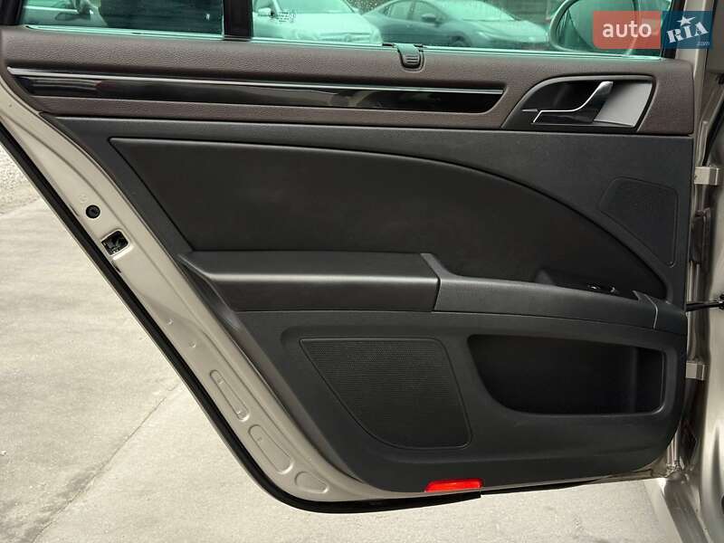 Универсал Skoda Superb 2012 в Ровно фото 42 Универсал Skoda Superb 2012 в Ровно