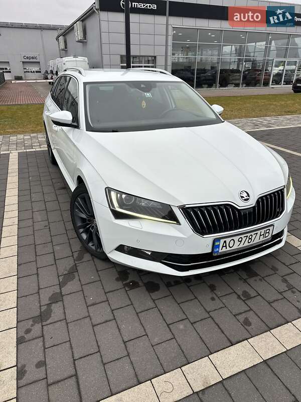Універсал Skoda Superb 2017 в Мукачевому