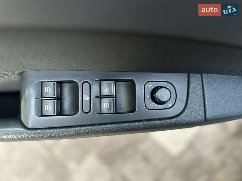 Універсал Skoda Superb 2014 в Дрогобичі фото 106 Універсал Skoda Superb 2014 в Дрогобичі