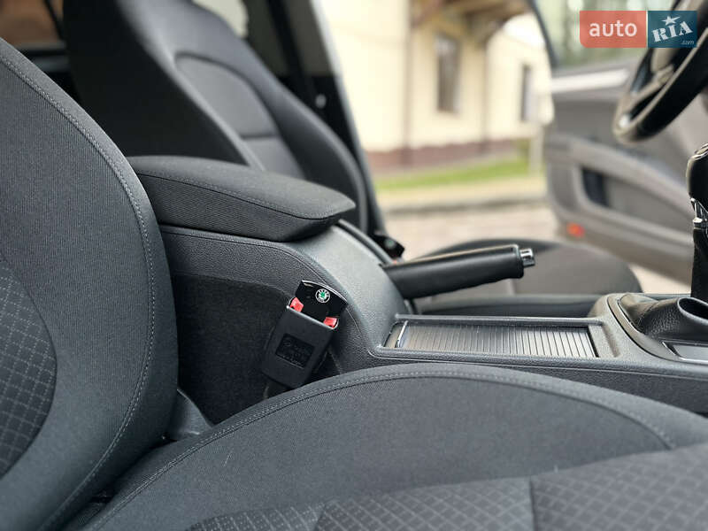 Універсал Skoda Superb 2014 в Дрогобичі фото 128 Універсал Skoda Superb 2014 в Дрогобичі