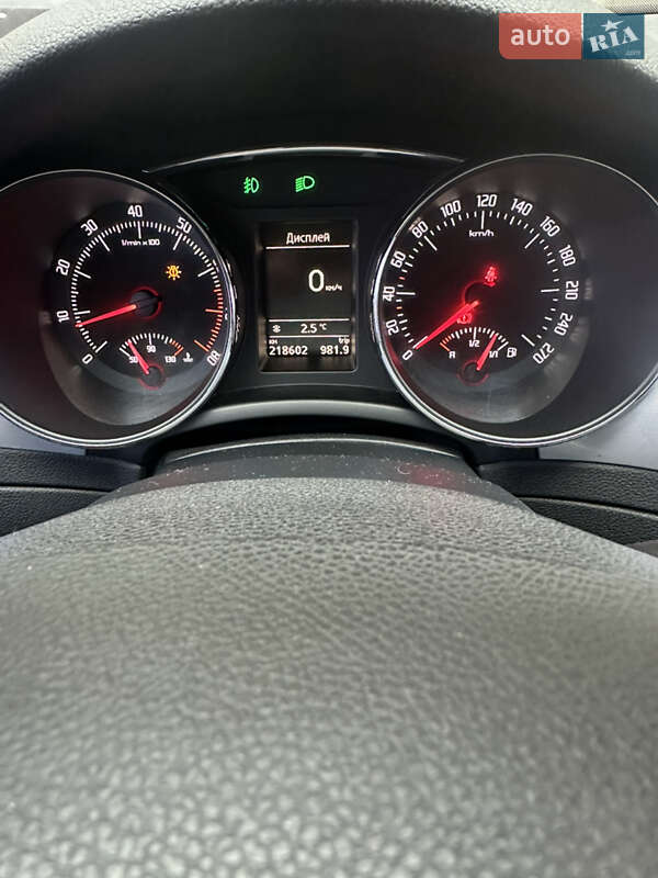 Лифтбек Skoda Superb 2010 в Киеве фото 19 Лифтбек Skoda Superb 2010 в Киеве