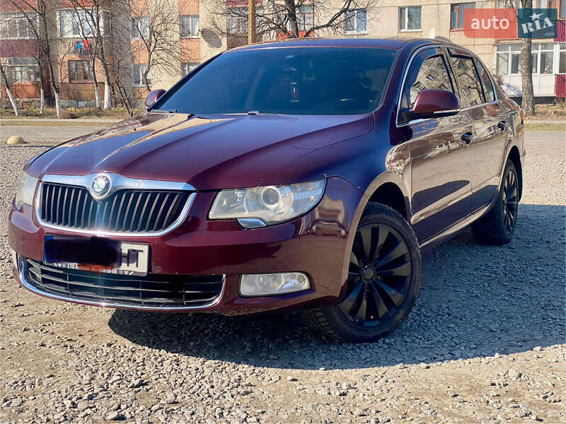 Skoda Superb 2012