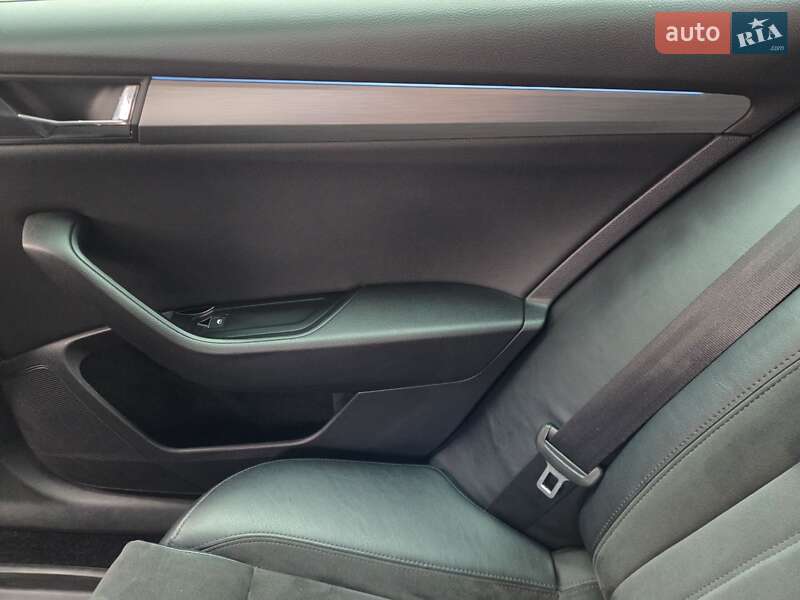 Універсал Skoda Superb 2016 в Бучачі