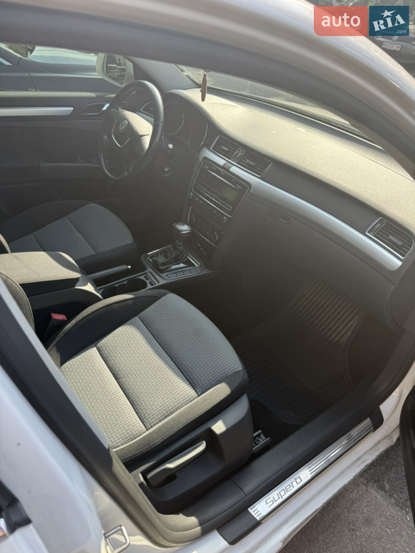 2012 Skoda Superb - мініатюра 14