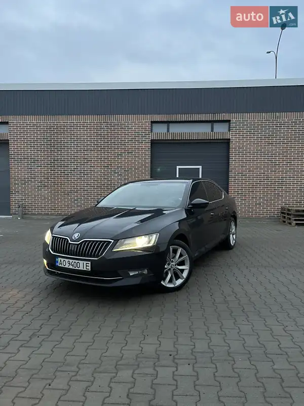 Skoda Superb 2015