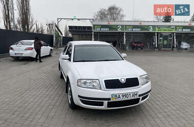 Лифтбек Skoda Superb 2003 в Кропивницком