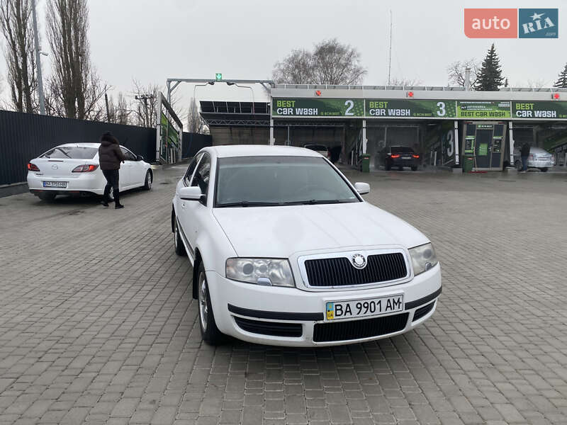 Skoda Superb 2003 Skoda Superb 2003