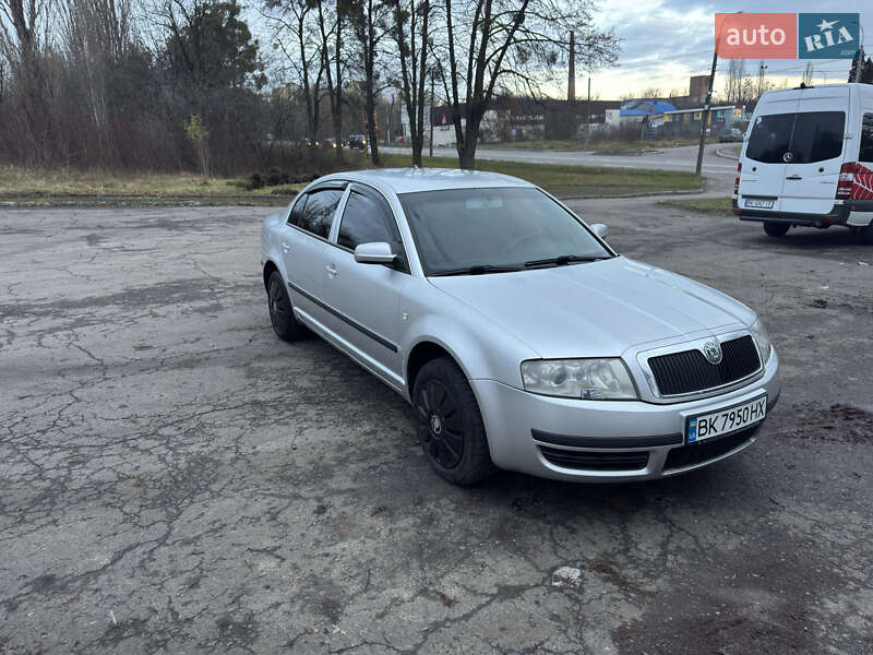Лифтбек Skoda Superb 2006 в Ровно фото 3 Лифтбек Skoda Superb 2006 в Ровно