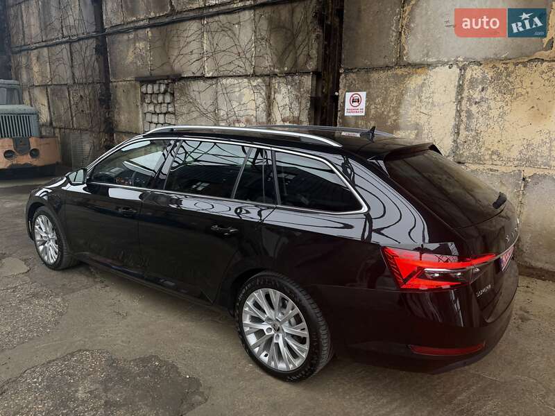 Універсал Skoda Superb 2021 в Львові