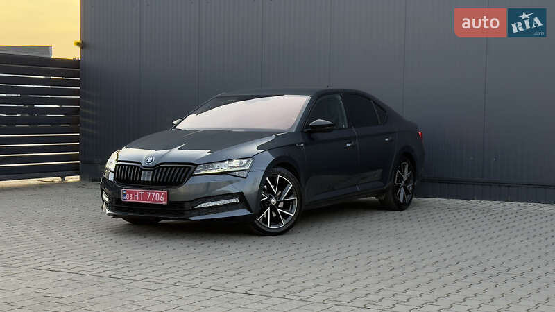 Лифтбек Skoda Superb 2022 в Мукачево