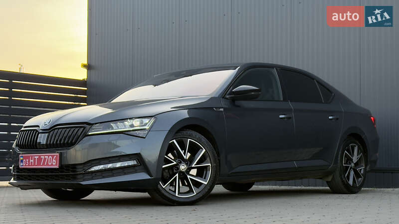 Лифтбек Skoda Superb 2022 в Мукачево