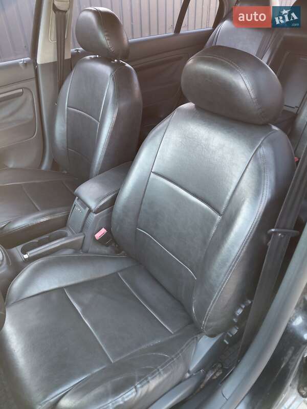 Лифтбек Skoda Superb 2006 в Киеве фото 7 Лифтбек Skoda Superb 2006 в Киеве